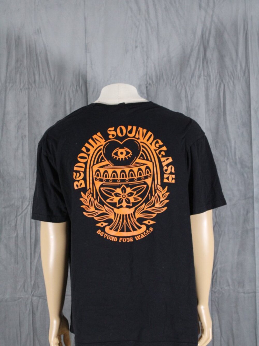 Band Shirt - Bedouin Soundclash Beyond Four Walls - Men's XL